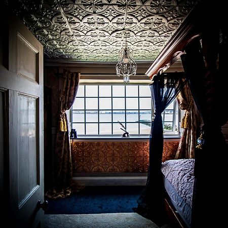 Sea-Quinn Views Уолласи Экстерьер фото